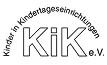 Schwarzes Logo mit dem Text KIK in Großbuchstaben.